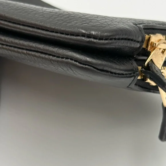 Coach Double Corner Zip Wristlet in black refined pebbled leather - Picture 7 of 7